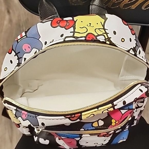 Hello Kitty & Friends All Over Print Deluxe Mini Backpack main image 4